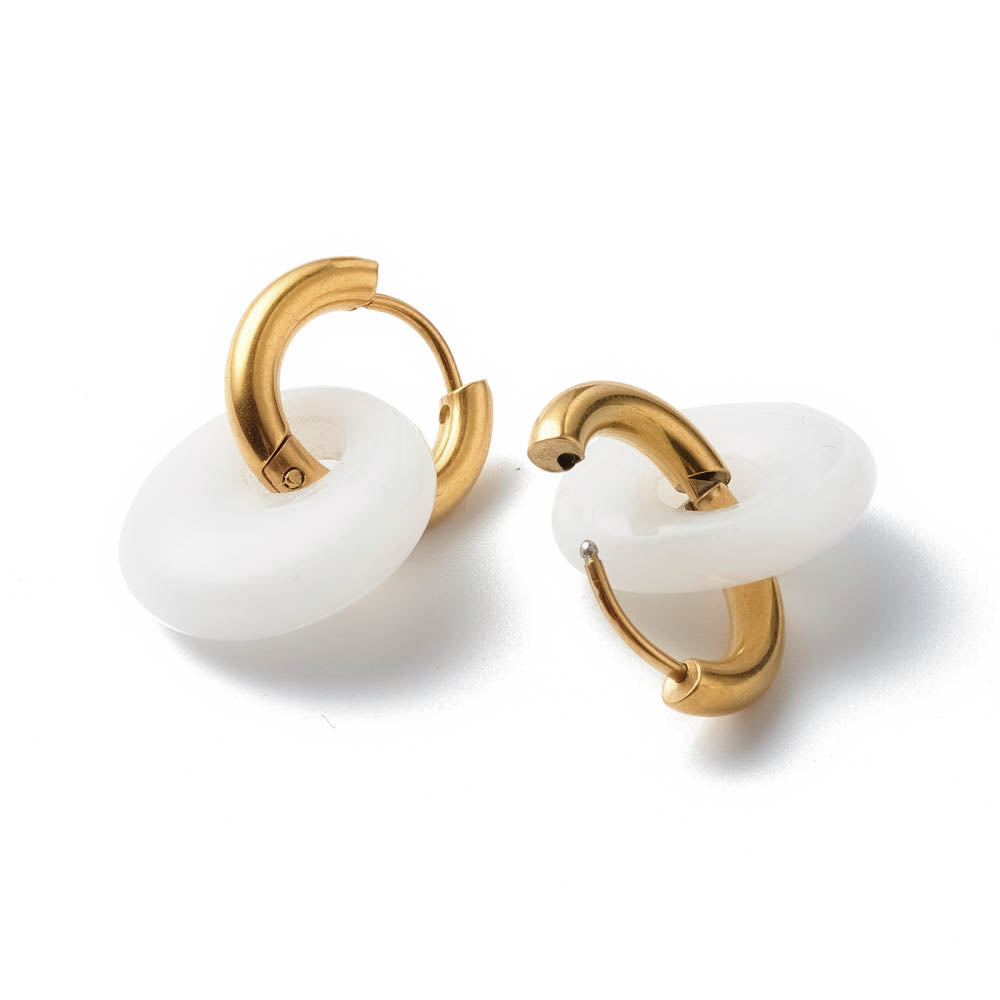 Aretes Huggies Jade Blanco